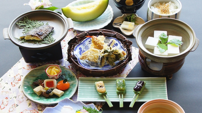 ◆華やかな京会席でおもてなしプラン(夕・朝食付き)